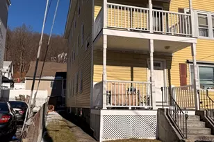 1 Verdi Rd, Worcester, MA 01604 - Photo 2