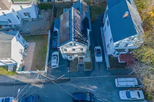 2 Hillside Ave, Somerville, MA 02145 - Photo 10