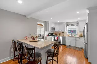 106 Lynnfield St, Peabody, MA 01960 - Photo 14