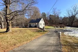 192 Concord Rd, Lincoln, MA 01773 - Photo 2