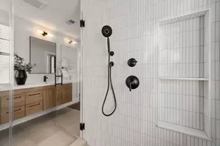 209 High St, Brookline, MA 02445 - Photo 14