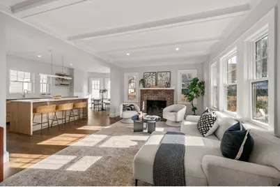 209 High St, Brookline, MA 02445 - Photo 2