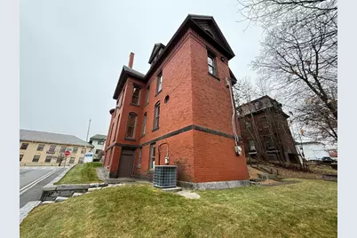 25 Harvard Street, Worcester, MA 01609 - Photo 40