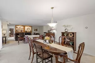 295 W Wyoming Ave, Stoneham, MA 02180 - Photo 8