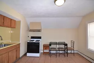 162 Pearl St, Malden, MA 02148 - Photo 1