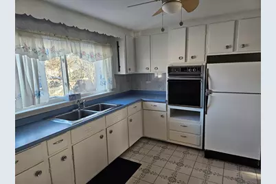 45 Pinewood Ave., Billerica, MA 01821 - Photo 8