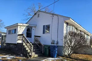 45 Pinewood Ave, Billerica, MA 01821 - Photo 4