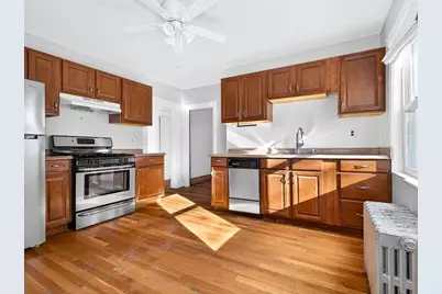 104 Greaton Rd, Boston, MA 02132 - Photo 8