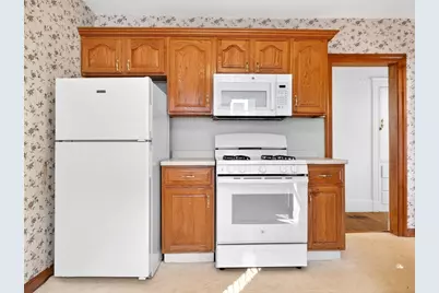 104 Greaton Rd, Boston, MA 02132 - Photo 30
