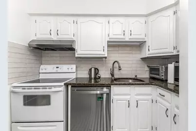 4975 Washington #306, Boston, MA 02132 - Photo 4