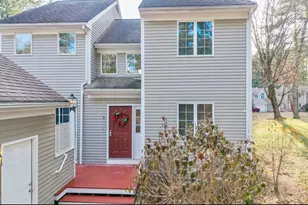 9 Winnecunnet Dr, Norton, MA 02766 - Photo 2