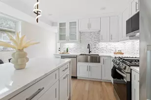 155 Boston Ave, Somerville, MA 02144 - Photo 10