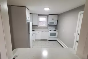 433 B Sea St, Quincy, MA 02169 - Photo 2