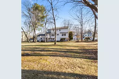 4 Briarwood Drive, Danvers, MA 01923 - Photo 2