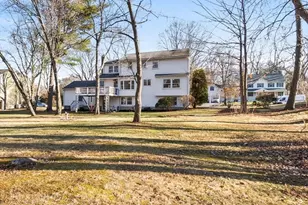 4 Briarwood Dr, Danvers, MA 01923 - Photo 2