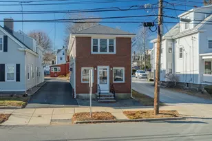 146 Burrill St, Swampscott, MA 01907 - Photo 34