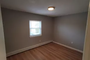 215 Pearl St, Stoughton, MA 02702 - Photo 10