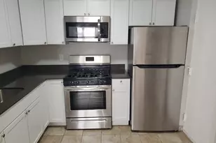 215 Pearl St, Stoughton, MA 02702 - Photo 2