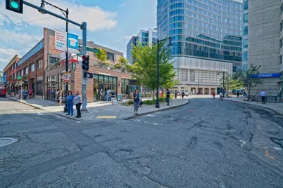 170 Brookline Avenue #1025, Boston, MA 02215 - Photo 12
