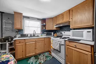 5 S Webster St, Haverhill, MA 01835 - Photo 6