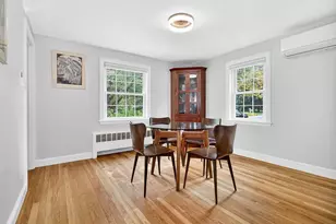 37 Pine St, Bedford, MA 01730 - Photo 6