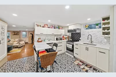 96 Utica St, Quincy, MA 02169 - Photo 14