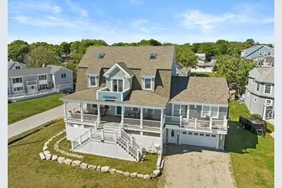 33 Oceanside Dr, Scituate, MA 02066 - Photo 1