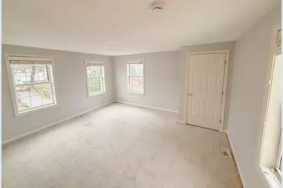 14 Eastern Ave, Haverhill, MA 01830 - Photo 10