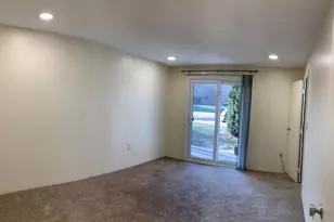 10 Squire Ct, Natick, MA 01760 - Photo 8