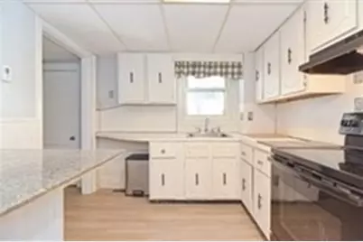 96-98 Chubbuck Street #96, Quincy, MA 02169 - Photo 18