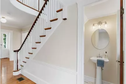 95 Prospect Street, Wakefield, MA 01880 - Photo 10