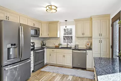 557 Fowler Rd, Northbridge, MA 01534 - Photo 12