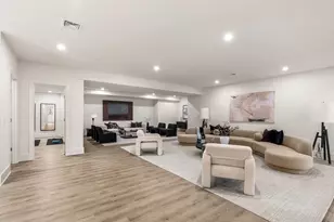 128 Charlemont, Newton, MA 02461 - Photo 36