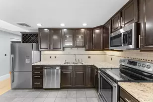 570 Massachusetts Ave, Boston, MA 02118 - Photo 8