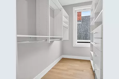 551 E 7th St #1, Boston, MA 02127 - Photo 22