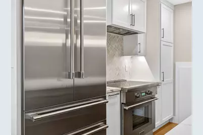 551 E 7th St #1, Boston, MA 02127 - Photo 4