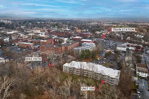 23 Randolph Pl, Northampton, MA 01060 - Photo 4