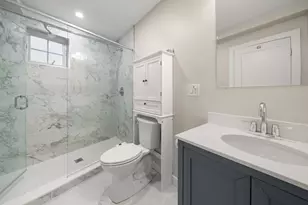 20 Crestway Rd, Boston, MA 02128 - Photo 16