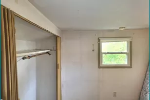 52 Sycamore Dr, Halifax, MA 02338 - Photo 6