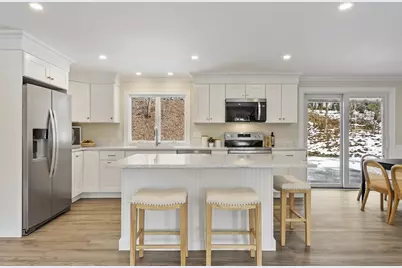 4 Richard Rd, Hudson, MA 01749 - Photo 8