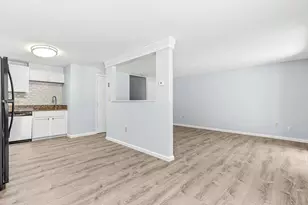 14 Centercrest Dr, Tyngsborough, MA 01879 - Photo 8