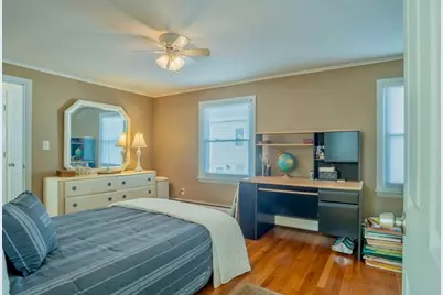 146 Burrill St, Swampscott, MA 01907 - Photo 22