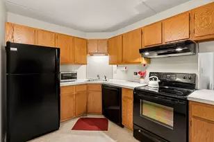 159 Main St, Stoneham, MA 02180 - Photo 4