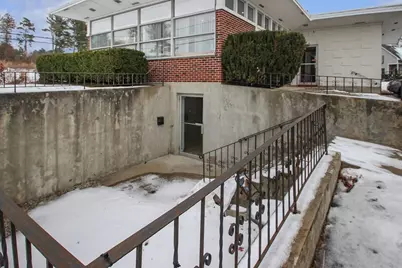 460 Broadway, Methuen, MA 01844 - Photo 4