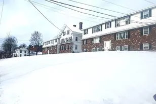 43 Hamilton St, Leominster, MA 01453 - Photo 2
