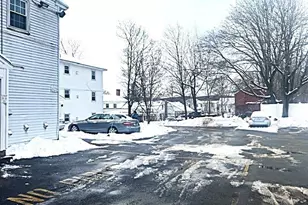 43 Hamilton St, Leominster, MA 01453 - Photo 18