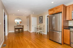 264 Pleasant St, Canton, MA 02021 - Photo 10