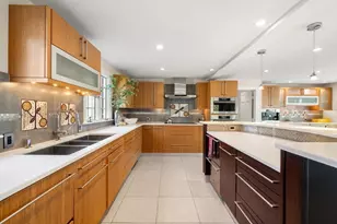 84 Royalston Rd, Wellesley, MA 02481 - Photo 24