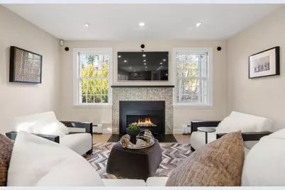 84 Royalston Rd, Wellesley, MA 02481 - Photo 16