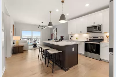 6 Stratton Drive #303, Woburn, MA 01801 - Photo 2